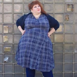 Effie's Heart Navy Plaid Dress, size 4x